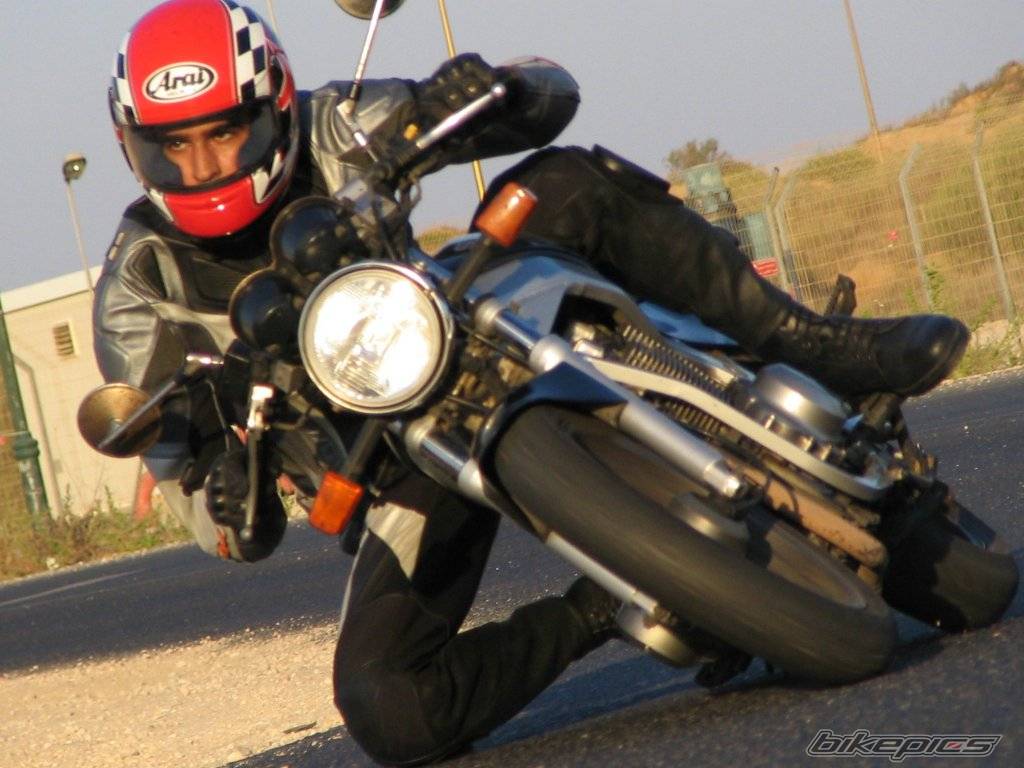 2000 SUZUKI GS 500 | Picture 458485 motorcycle photo