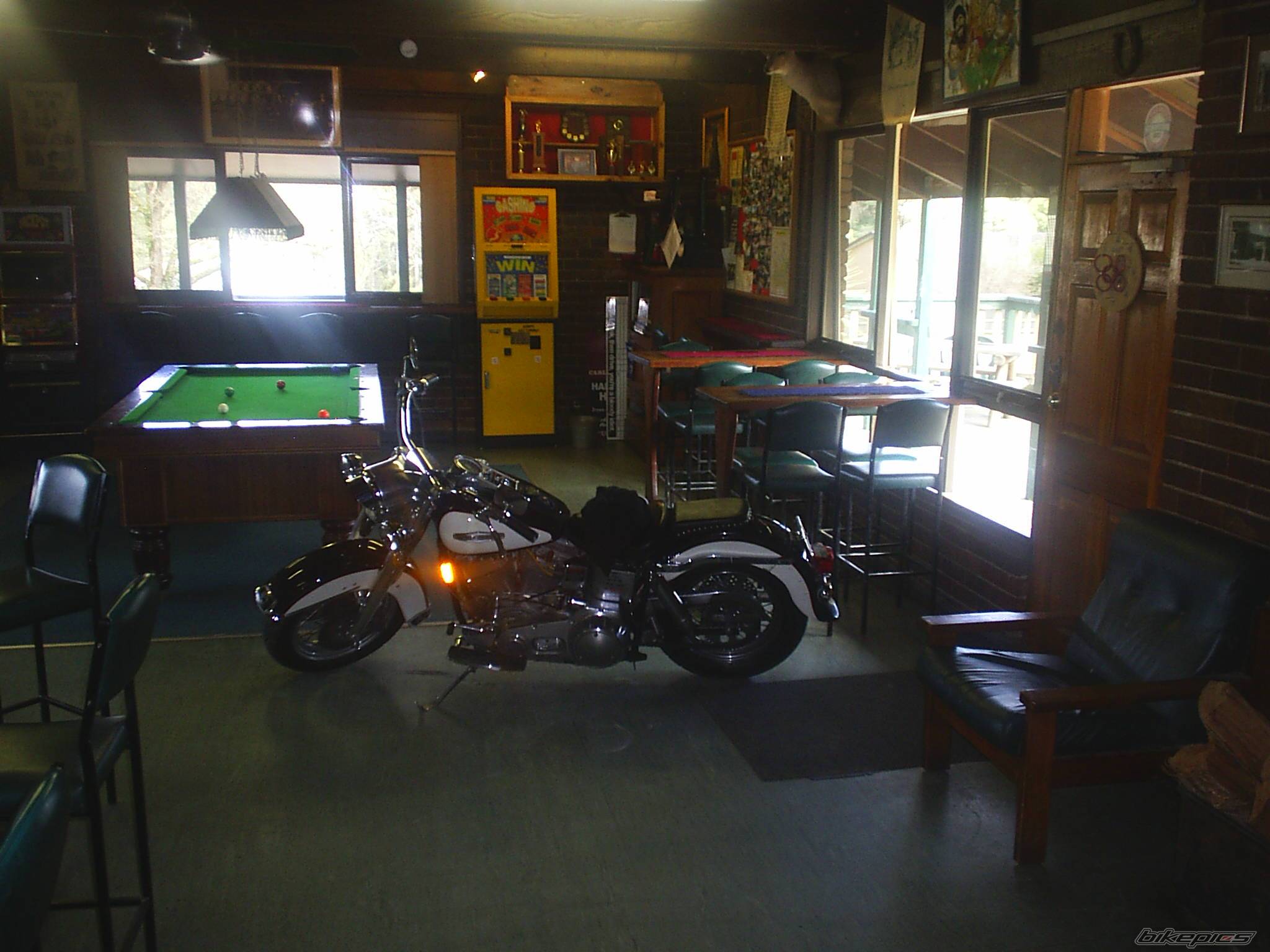 1986 HARLEY DAVIDSON FLHT | Picture 461376 motorcycle photo