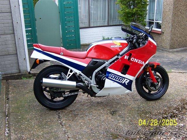 1985 HONDA VF1000R | Picture 461792 motorcycle photo