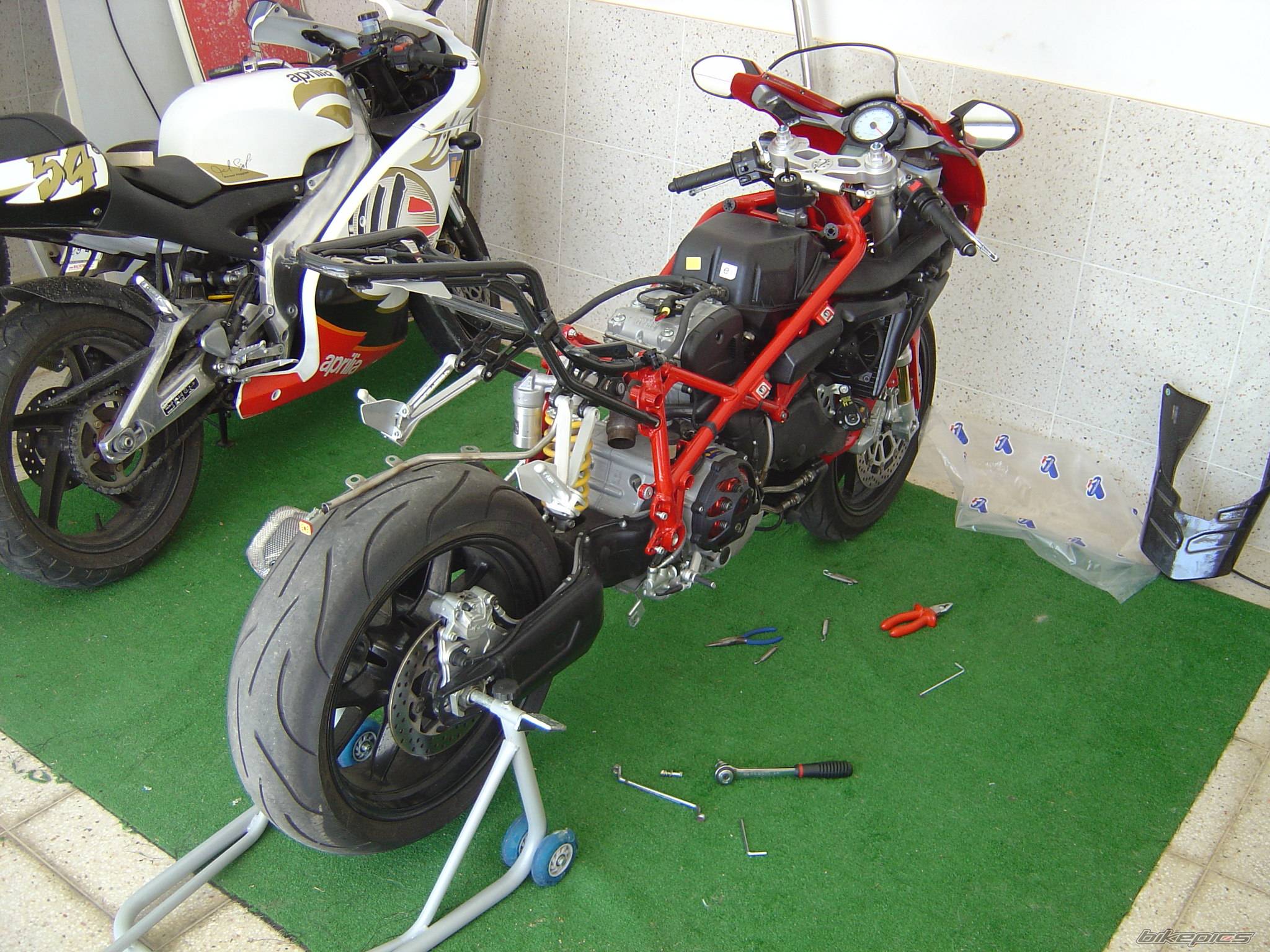 2005 DUCATI 749S | Picture 463207 motorcycle photo
