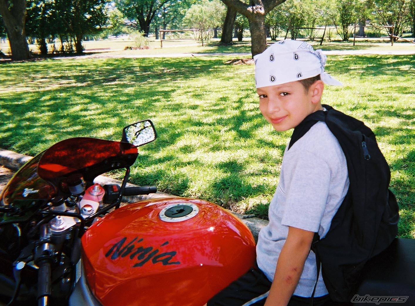 1995 KAWASAKI ZX 7R | Picture 46695 motorcycle photo
