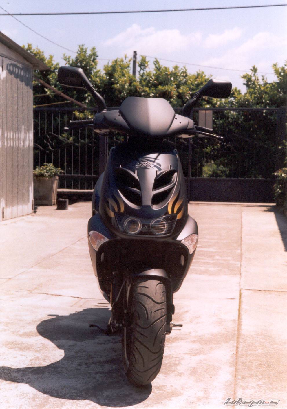 2002 APRILIA SR RACING 50 | Picture 47004 motorcycle photo