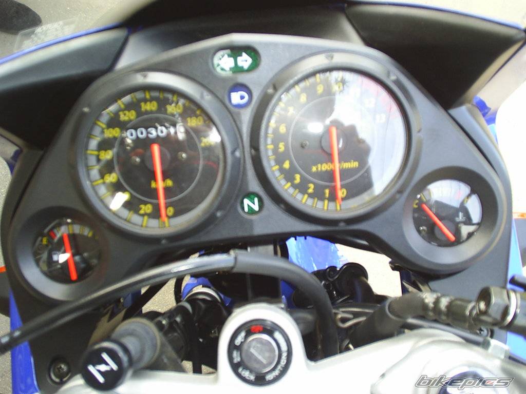 2004 HONDA CBR 125 | Picture 472561 motorcycle photo