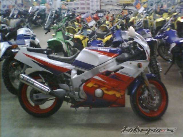 1996 YAMAHA FZR 600 | Picture 47331 motorcycle photo