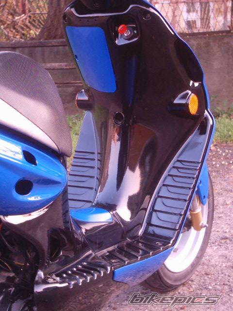 1999 SUZUKI KATANA AY 50 | Picture 474381 motorcycle photo