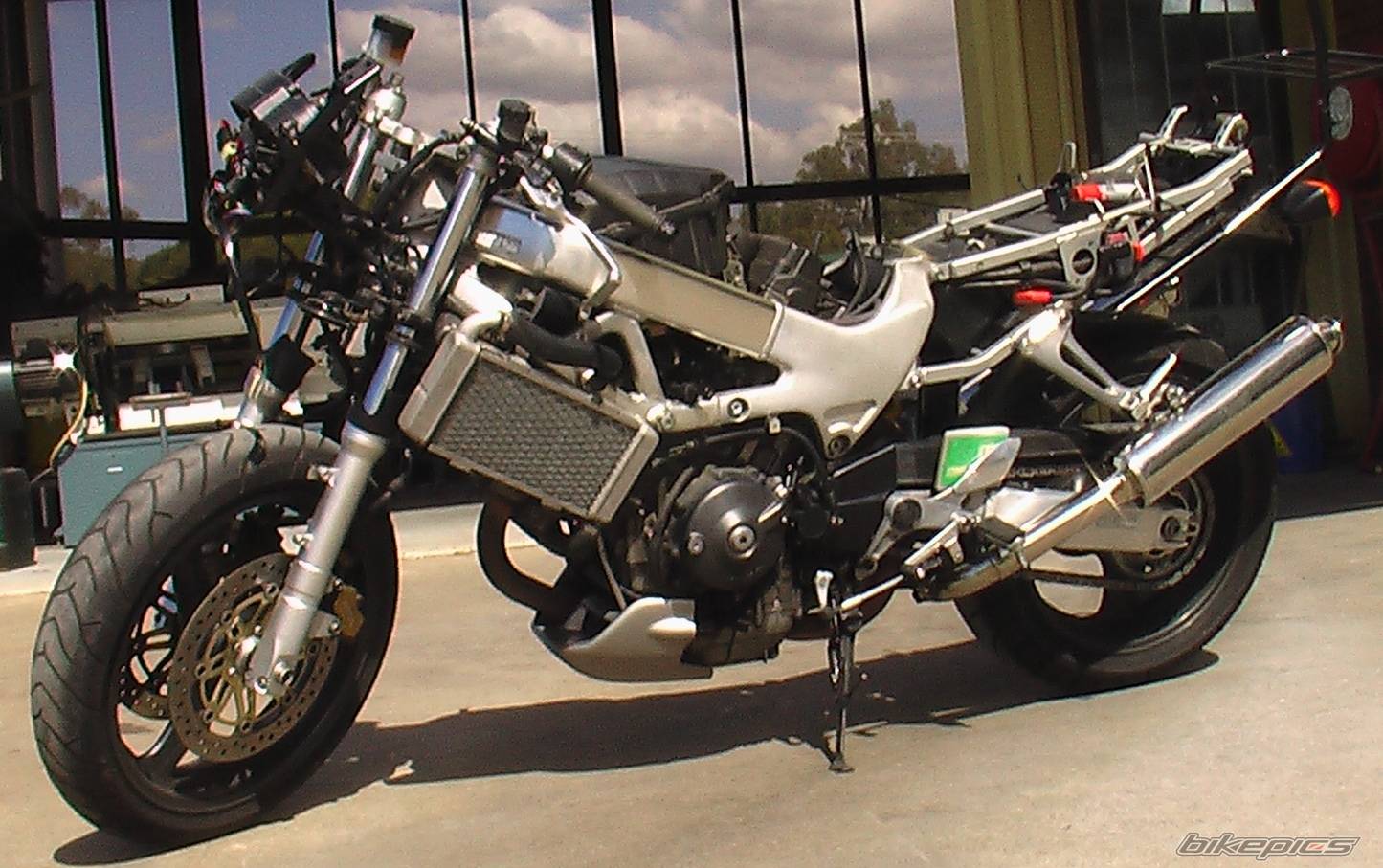 1999 HONDA VTR 1000 | Picture 475153 motorcycle photo