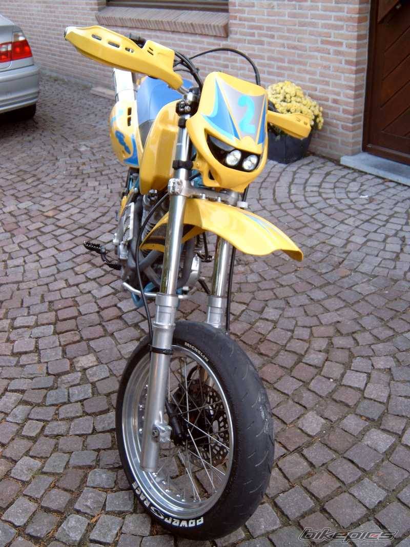 1992 HONDA XR 600 | Picture 477000 motorcycle photo