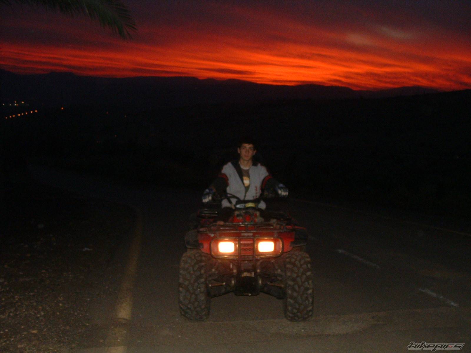 1996 HONDA BIG RED | Picture 477254 motorcycle photo
