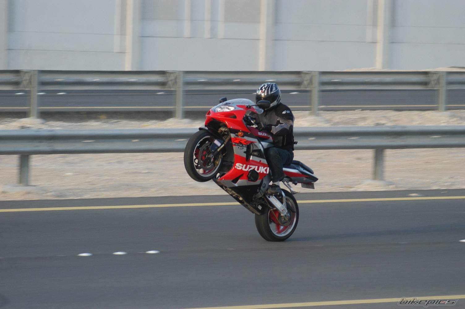 2002 SUZUKI GSX R 1000 | Picture 477316 motorcycle photo