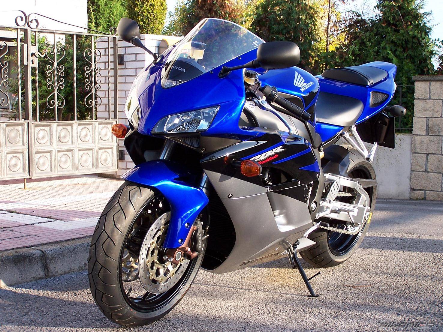 2005 HONDA CBR 1000  RR | Picture 481393 motorcycle photo