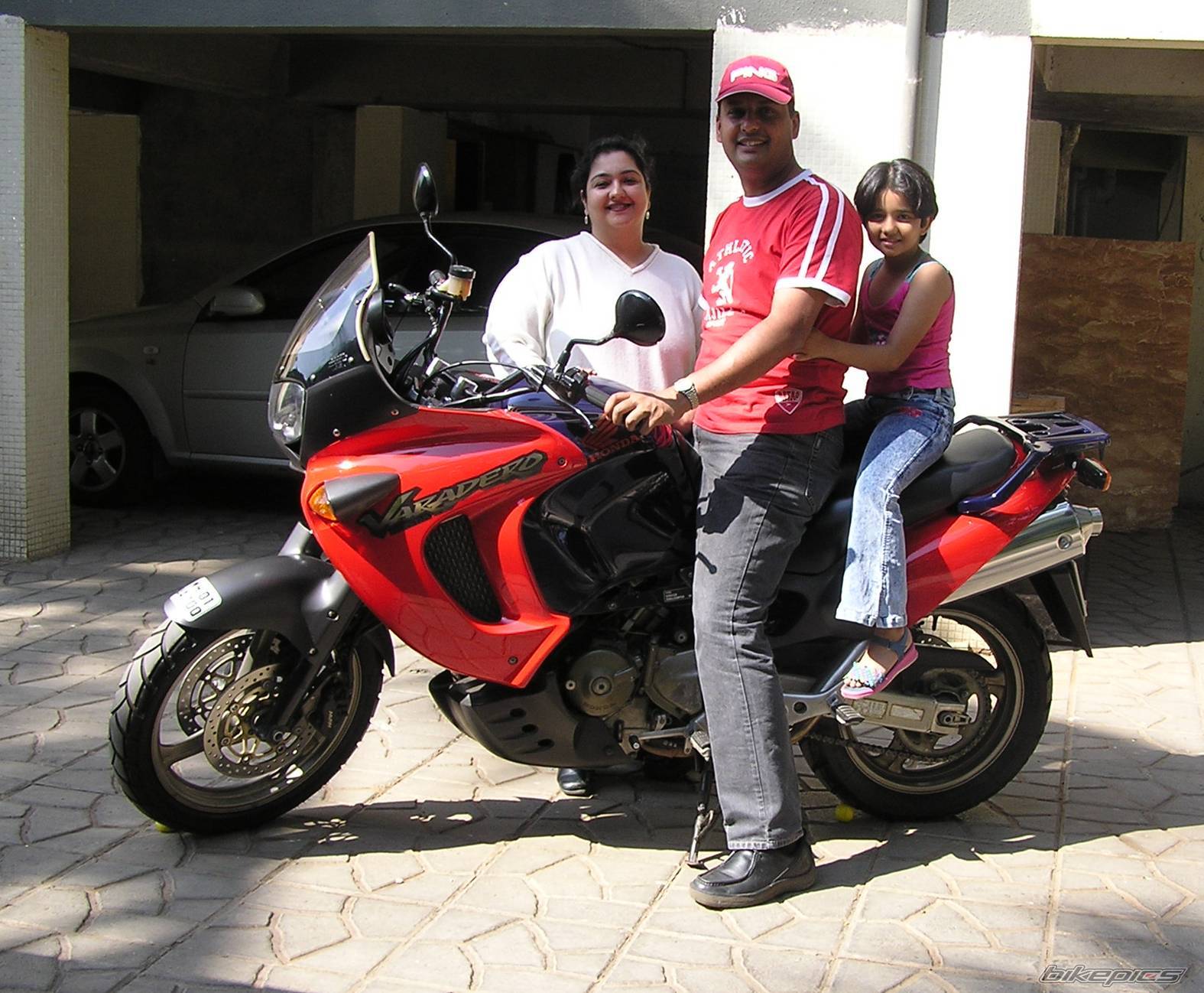 2000 HONDA VARADERO | Picture 482256 motorcycle photo