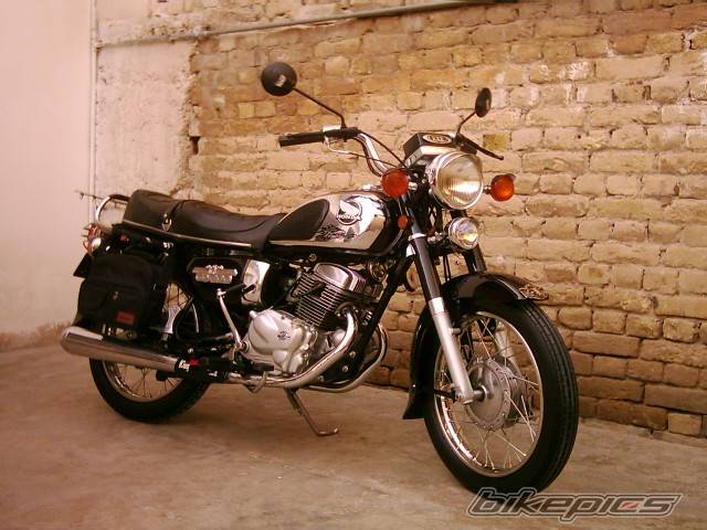 1982 HONDA CD 200 | Picture 483653 motorcycle photo