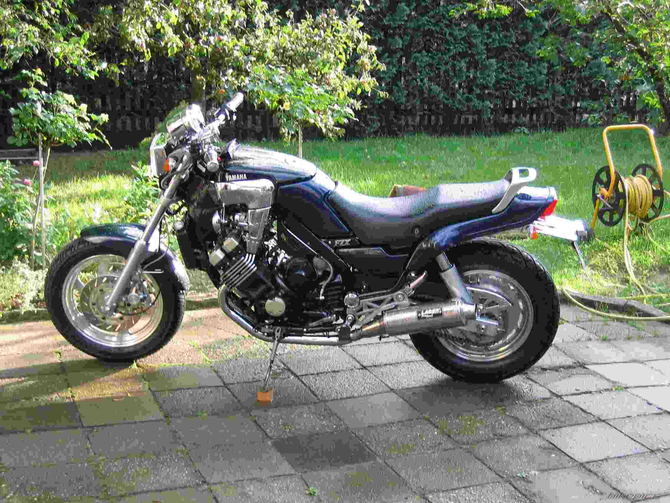 1995 YAMAHA FZX 750 | Picture 484403 motorcycle photo