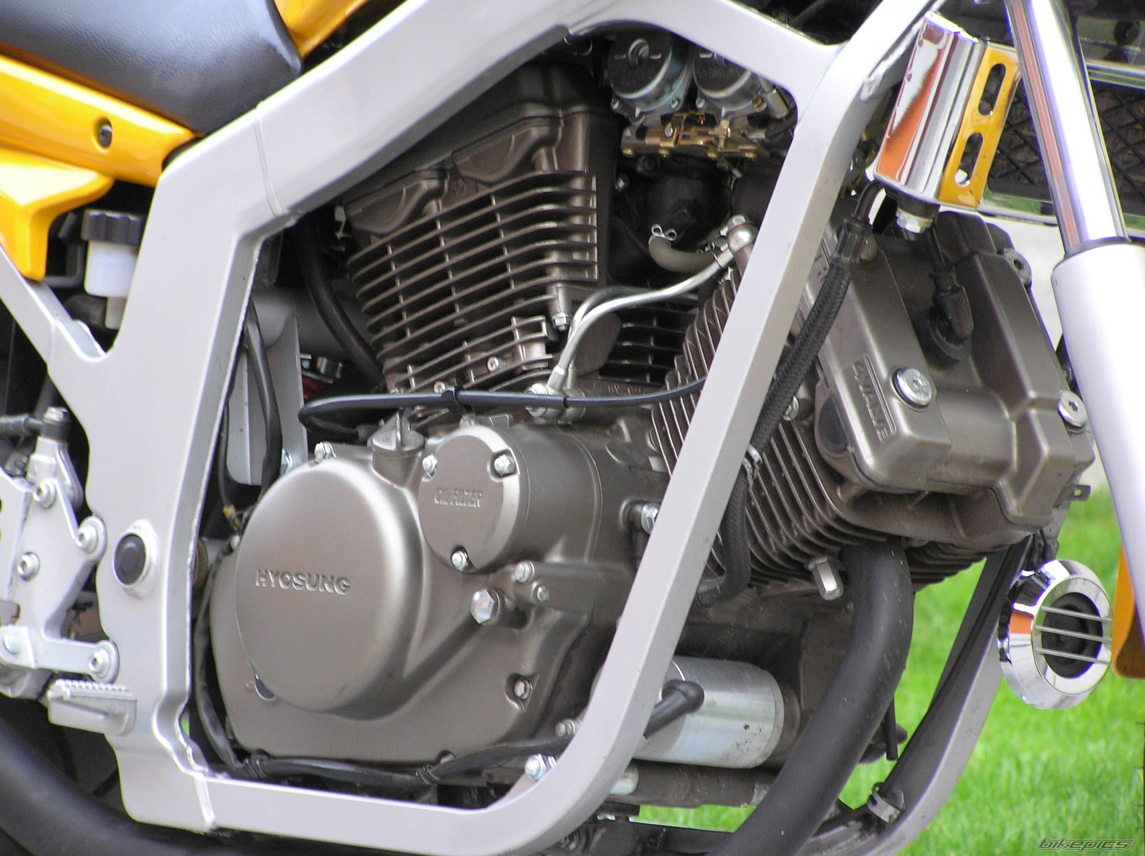 2005 HYOSUNG GT 125 COMET | Picture 484868 motorcycle photo
