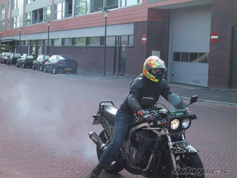 1992 SUZUKI GSX R 1100 | Picture 4853 motorcycle photo
