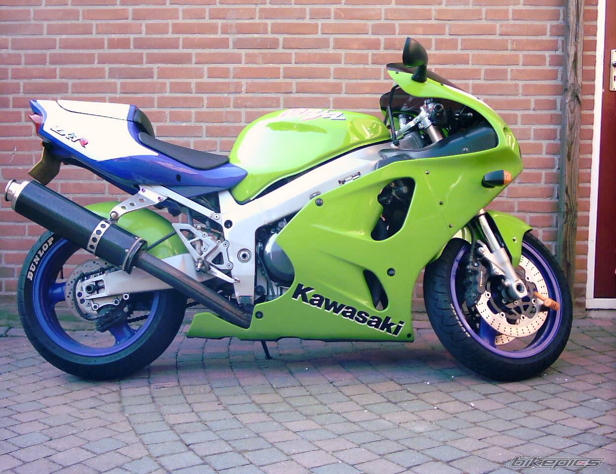 1996 KAWASAKI ZX 7R | Picture 48641 motorcycle photo