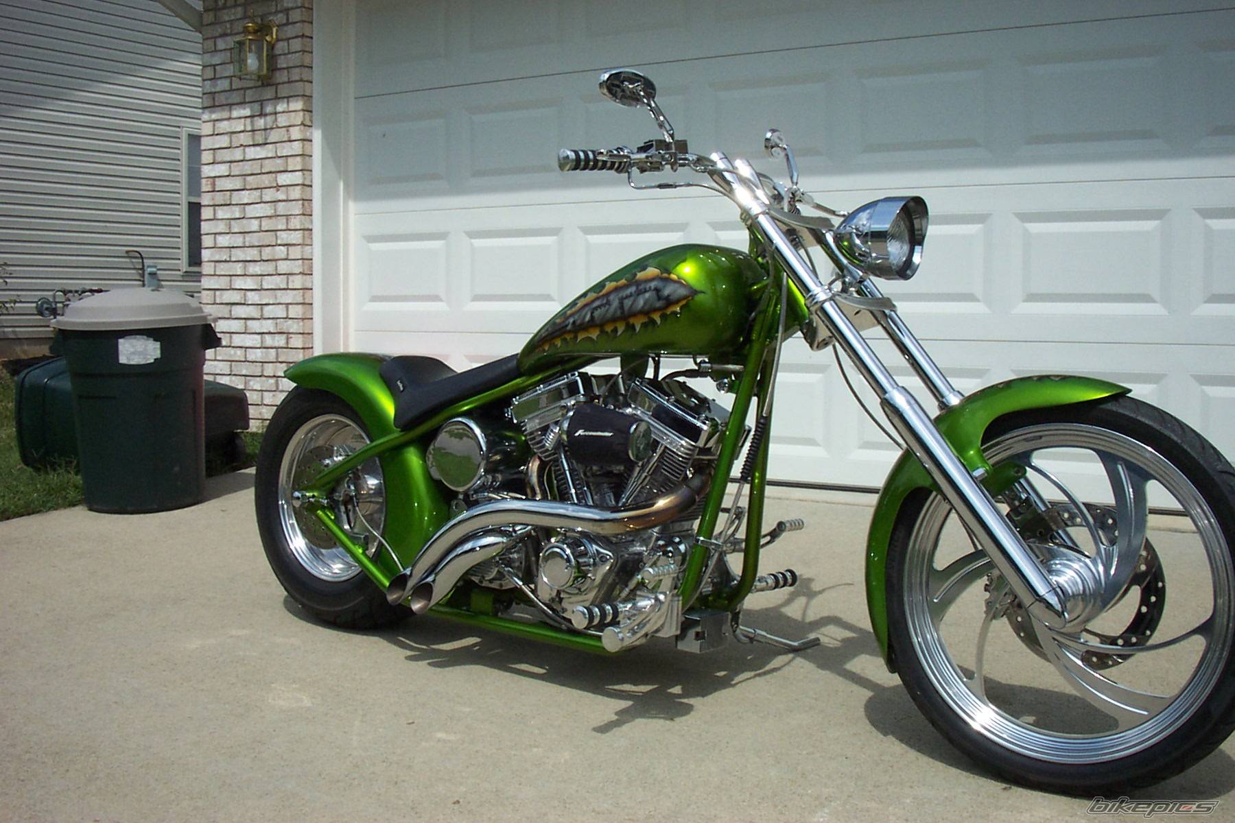 2003 HARLEY DAVIDSON CUSTOM | Picture 487409 motorcycle photo