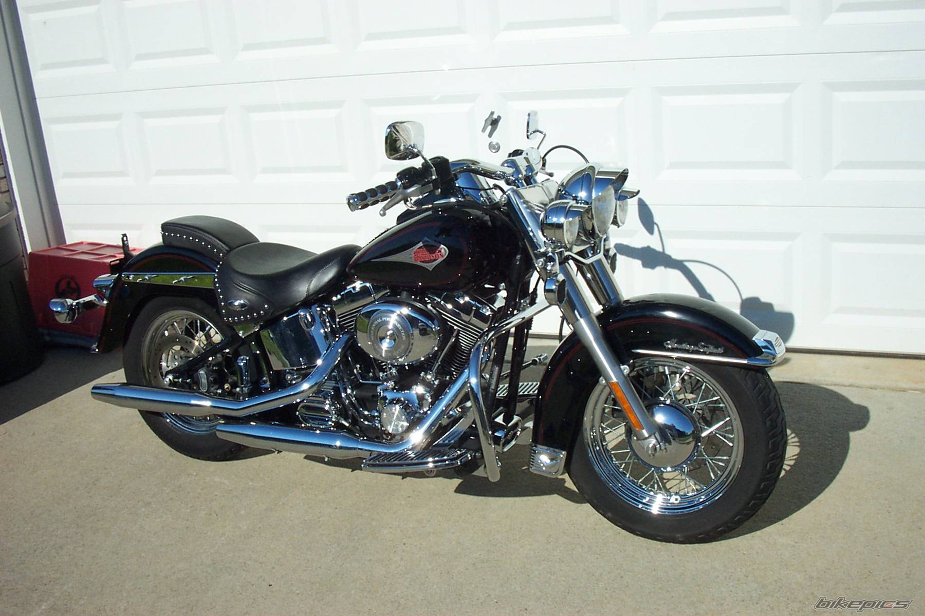 2001 HARLEY DAVIDSON FLSTC | Picture 487412 motorcycle photo