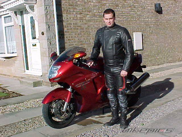 1998 HONDA CBR 1100 BLACKBIRD | Picture 488 motorcycle photo