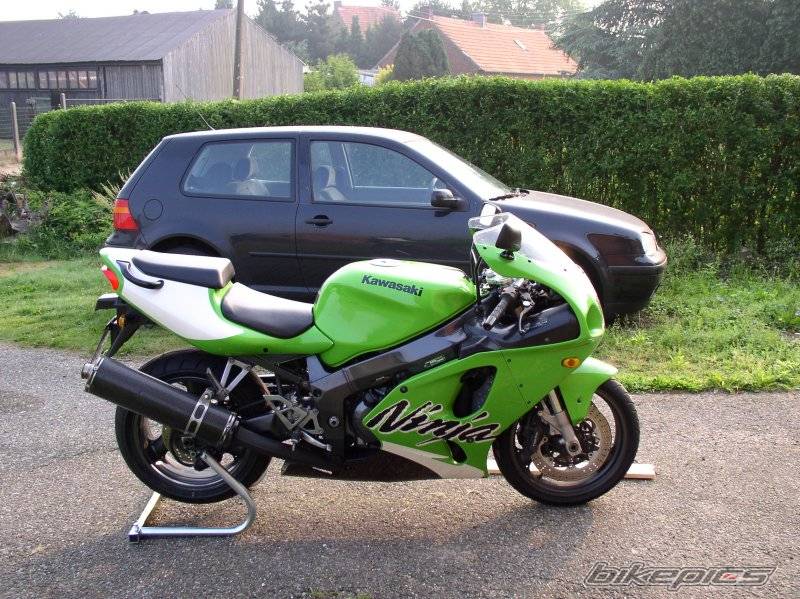 1999 KAWASAKI ZX 7R | Picture 49028 motorcycle photo