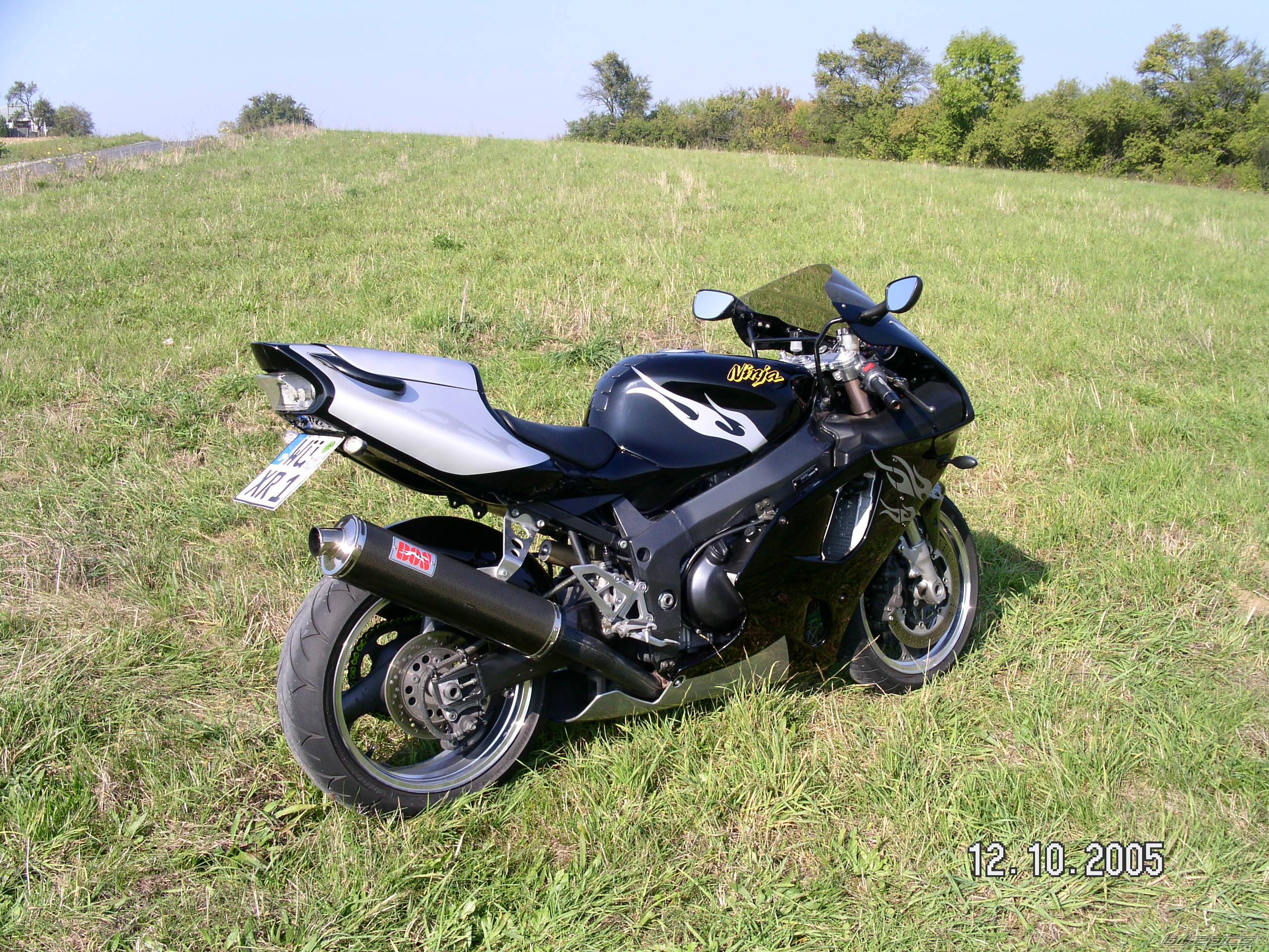 2000 KAWASAKI ZX 7R | Picture 491211 motorcycle photo