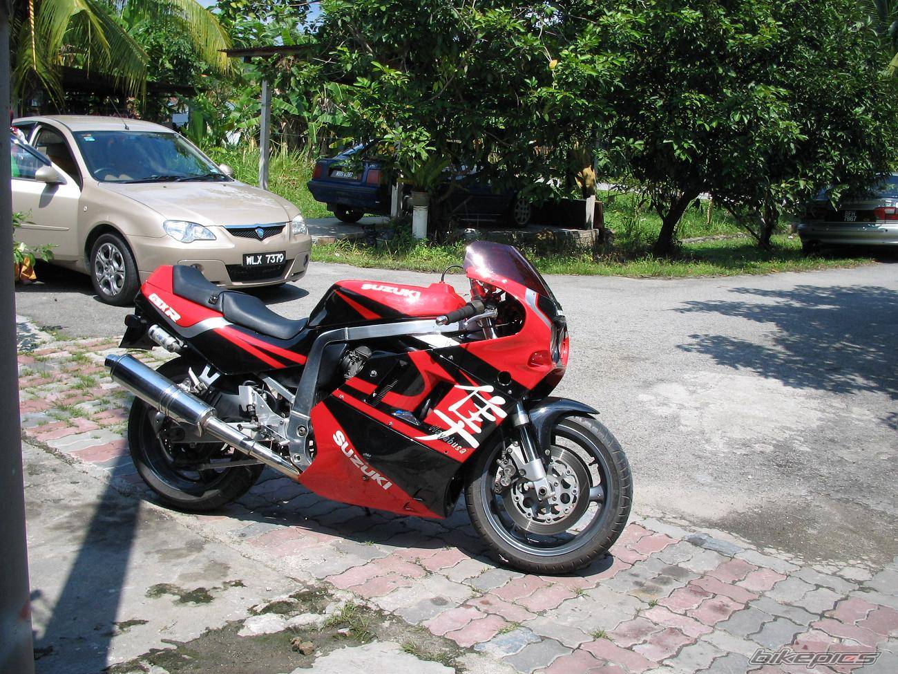 1990 SUZUKI GSX R 750 | Picture 494153 motorcycle photo