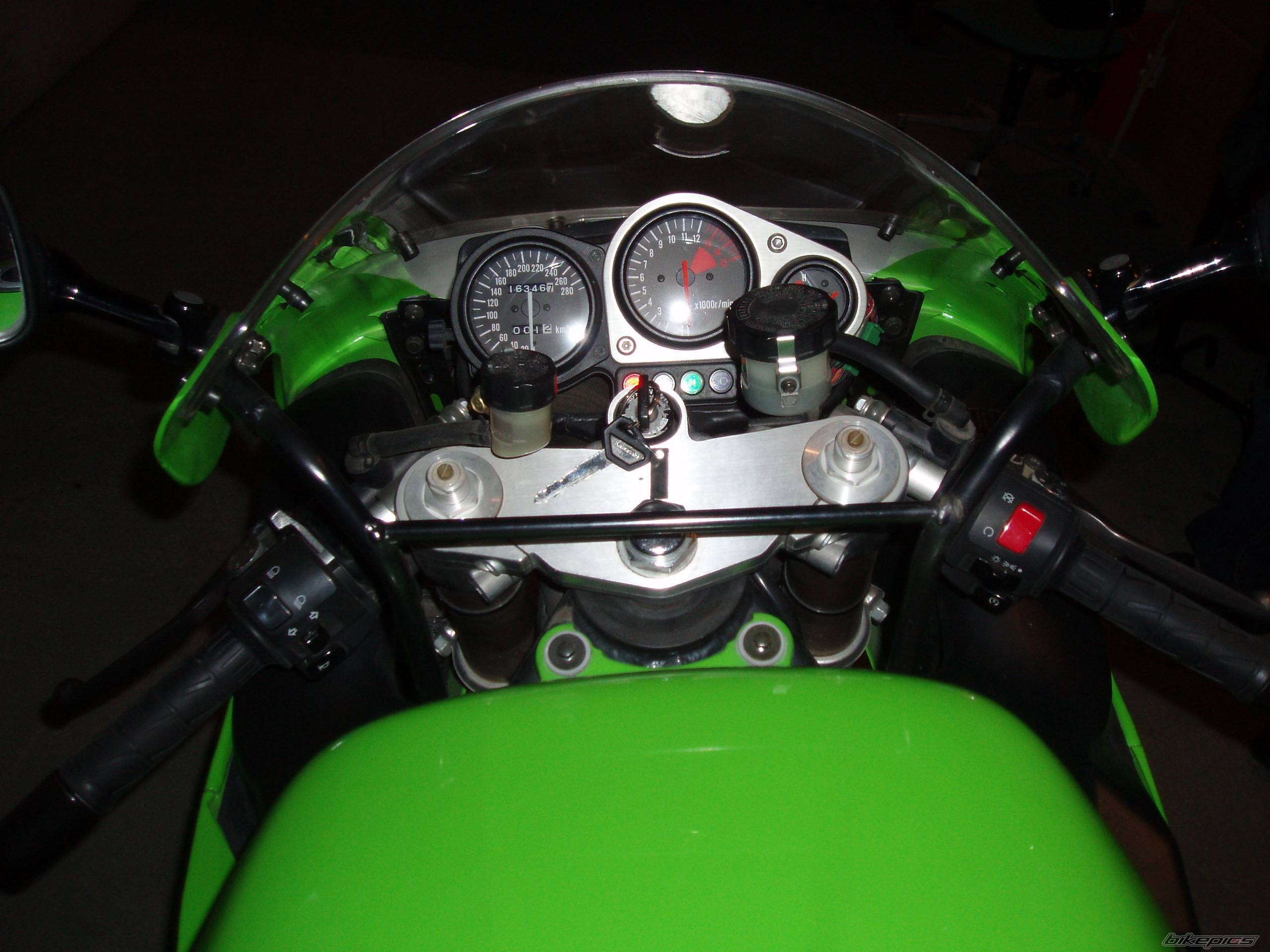 2001 KAWASAKI ZX 7R | Picture 496336 motorcycle photo