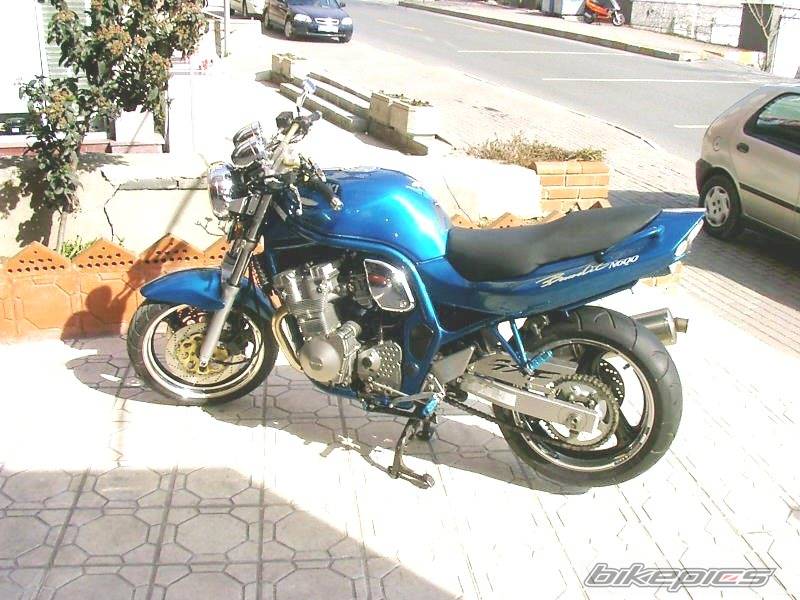 1998 SUZUKI BANDIT 600 | Picture 496629 motorcycle photo