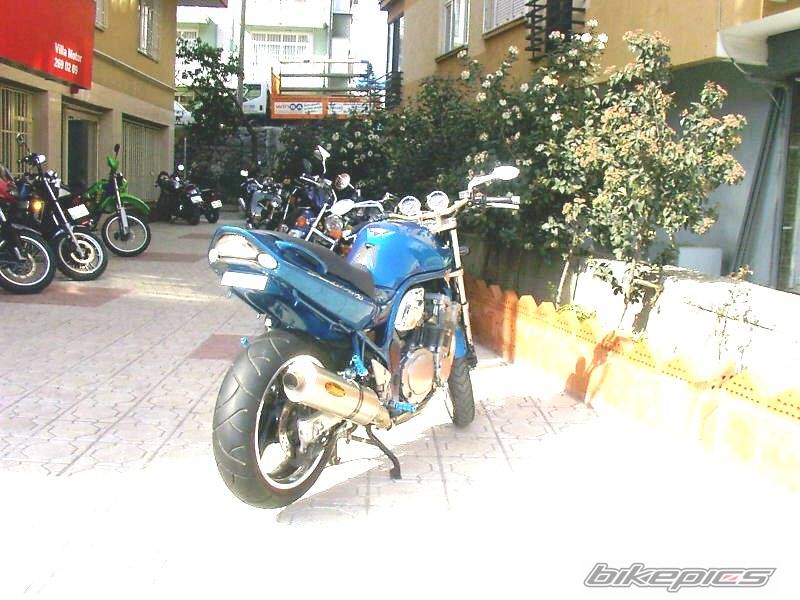 1998 SUZUKI BANDIT 600 | Picture 496630 motorcycle photo