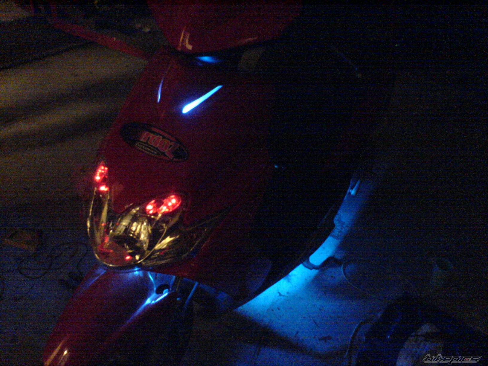 2004 YAMAHA JOG R CS 50 | Picture 496978 motorcycle photo
