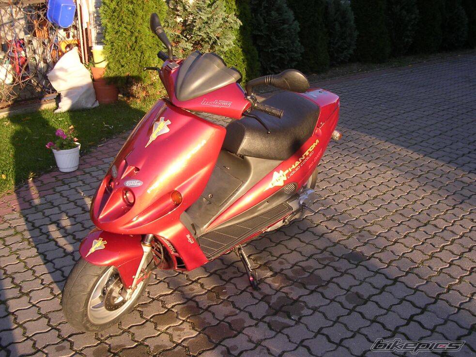 1998 MALAGUTI PHANTOM 50 F12 | Picture 498339 motorcycle photo