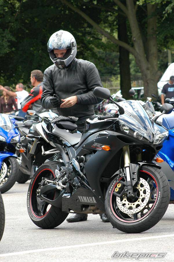 2005 YAMAHA YZF R1 | Picture 499856 motorcycle photo