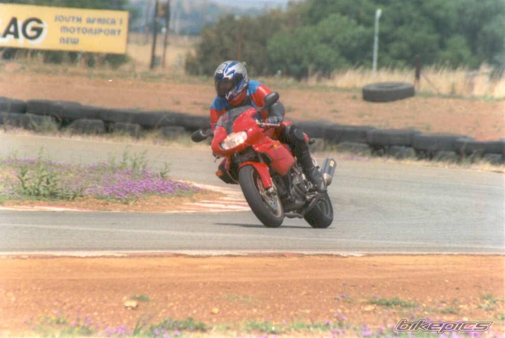 2000 DUCATI 750 SS | Picture 50098 motorcycle photo