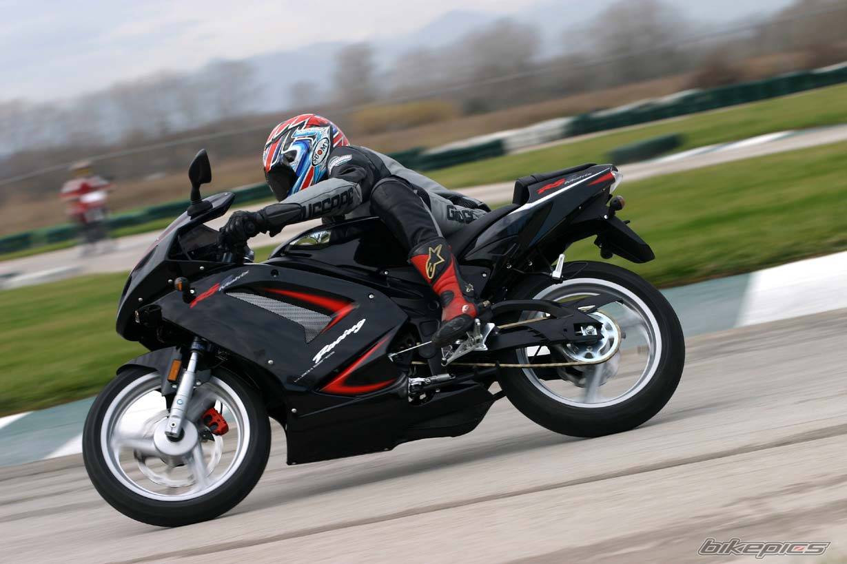2005 RIEJU RIEJU RS2 MATRIX PRO | Picture 501325 motorcycle photo