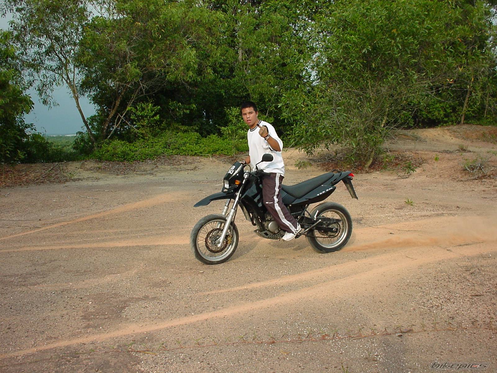 2003 MZ 125SM | Picture 501877 motorcycle photo