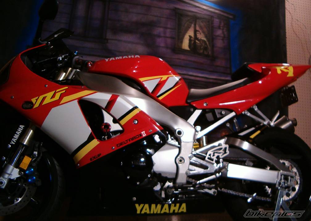 2001 YAMAHA YZF R1 | Picture 502153 motorcycle photo