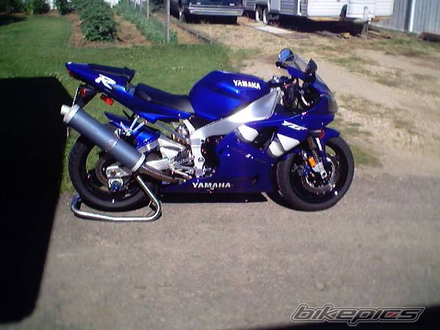 2000 YAMAHA YZF R1 | Picture 5035 motorcycle photo