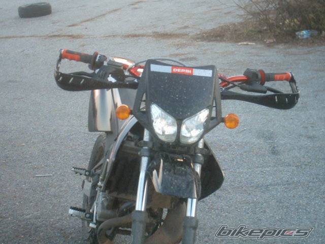 2005 DERBI SENDA XRACE SM 50 | Picture 504000 motorcycle photo