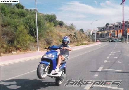 2006 YAMAHA JOG R CS 50 | Picture 504060 motorcycle photo