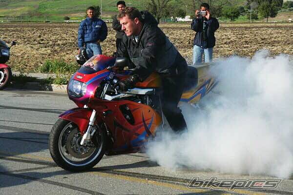 1993 SUZUKI GSX R 1000 | Picture 5041 motorcycle photo