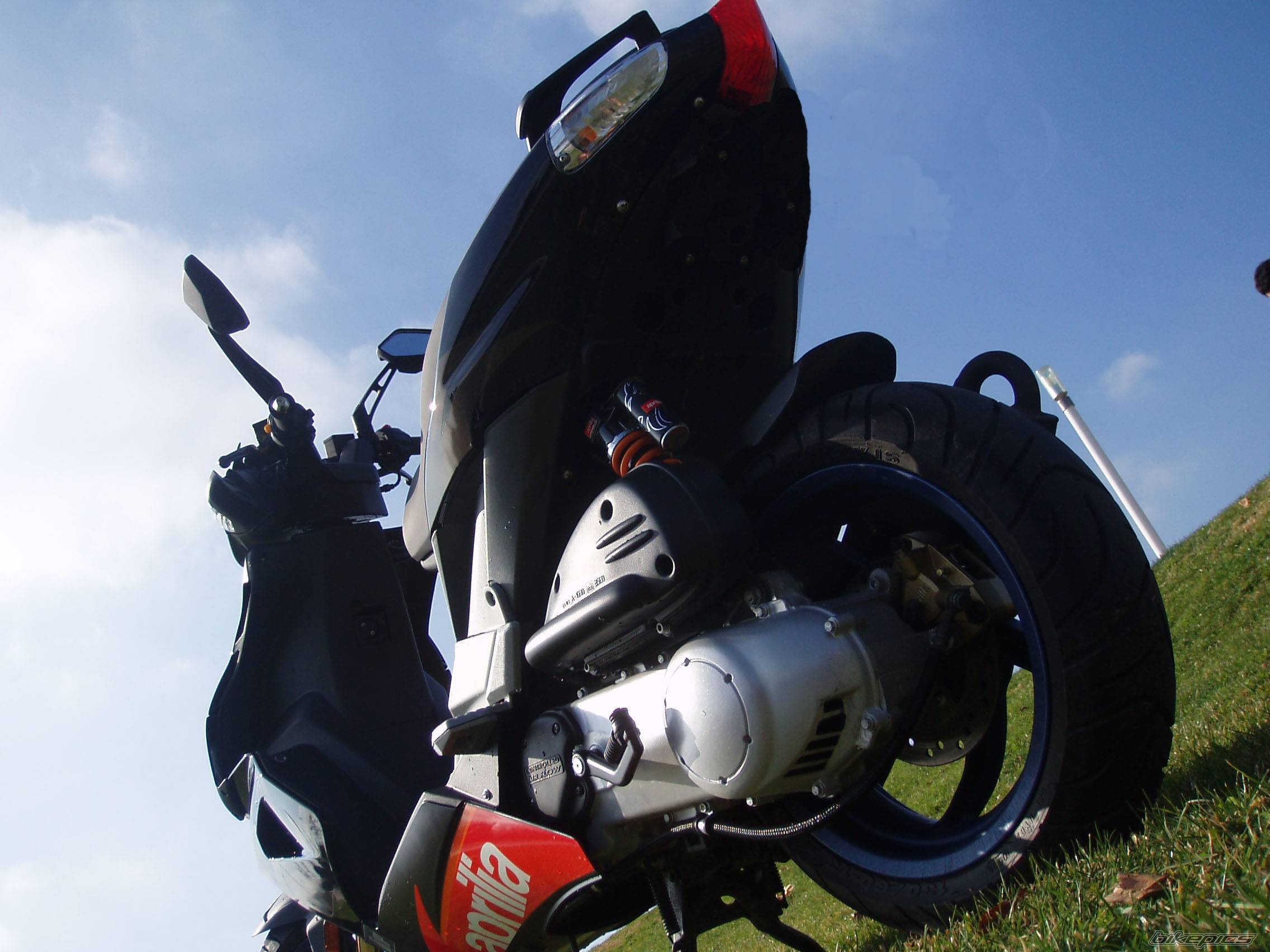 2006 APRILIA SR 50 | Picture 505619 motorcycle photo