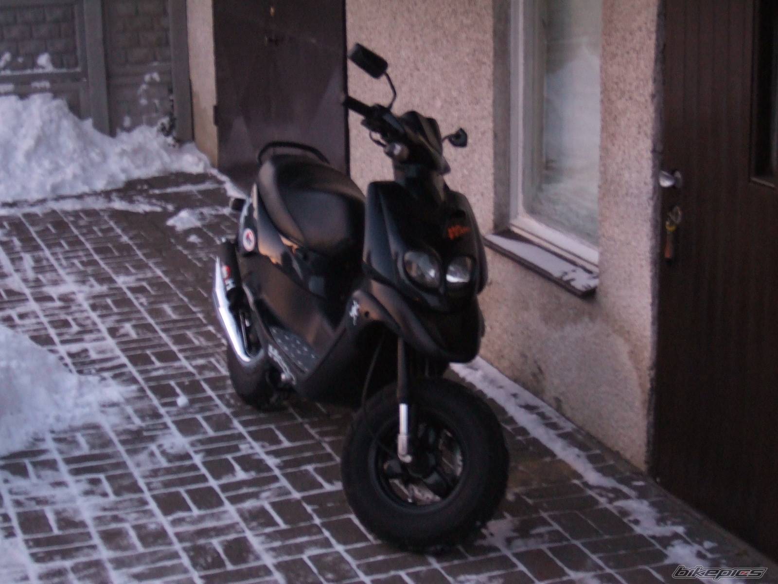 2003 PEUGEOT TREKKER 50 | Picture 506654 motorcycle photo