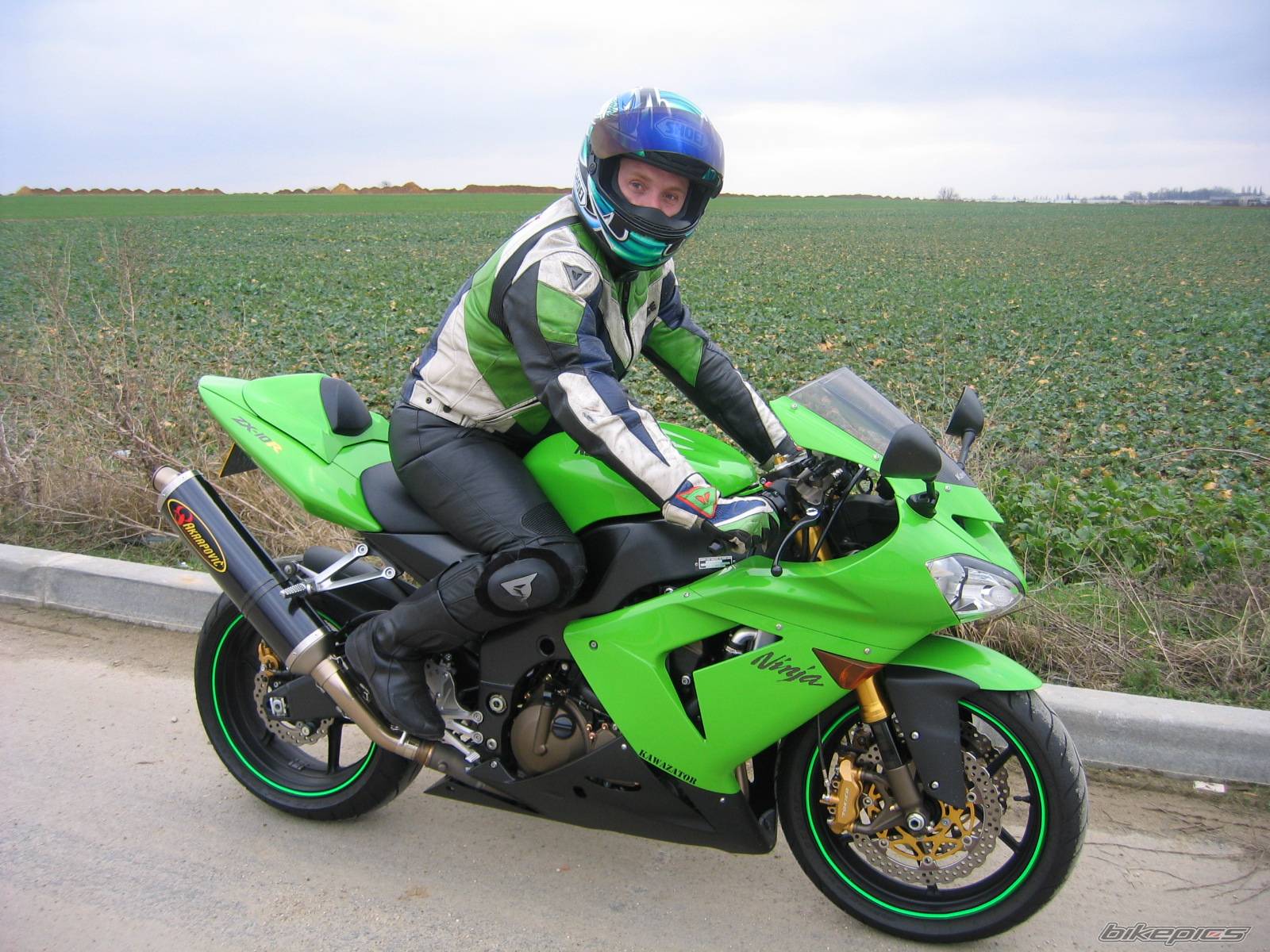 2004 KAWASAKI ZX 10R | Picture 506920 motorcycle photo