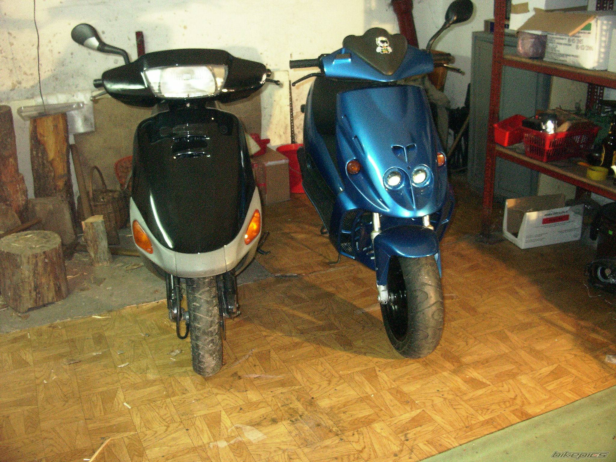1999 MALAGUTI PHANTOM 50 F12 | Picture 507839 motorcycle photo