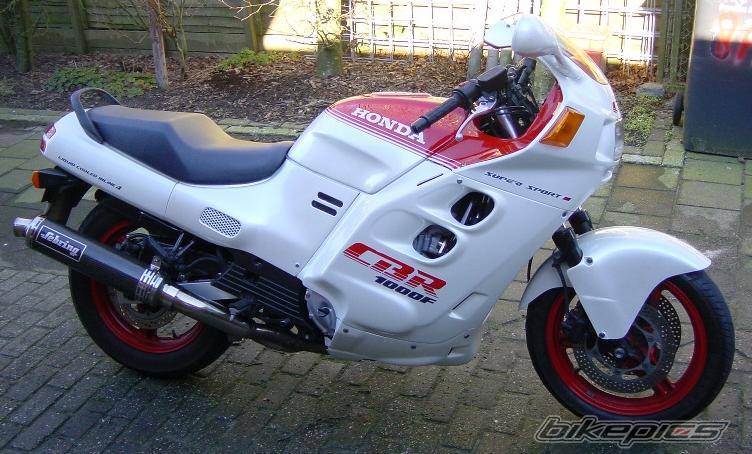 1988 HONDA CBR 1000 F | Picture 50959 motorcycle photo