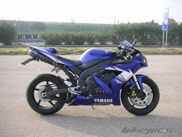 2005 YAMAHA YZF R1 | Picture 515385 motorcycle photo