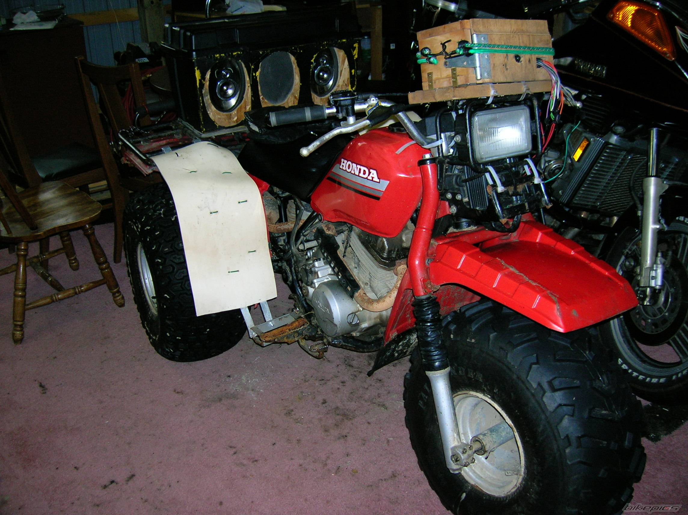 1985 HONDA BIG RED | Picture 515755 motorcycle photo