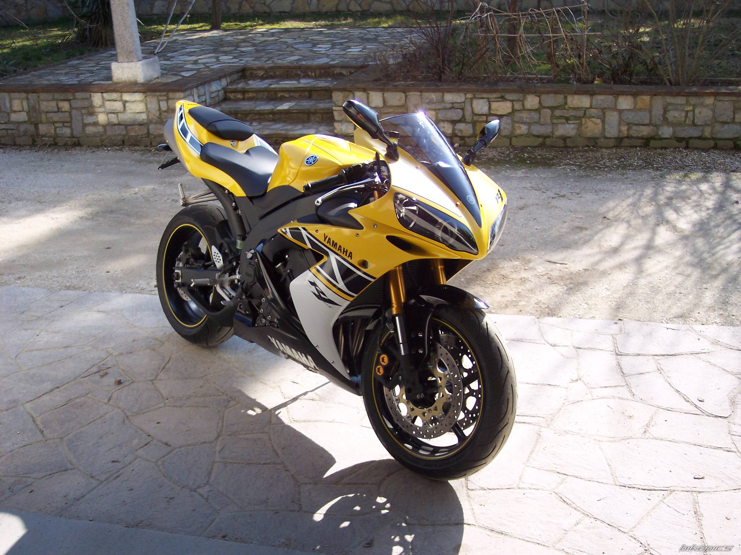 2006 YAMAHA YZF R1 | Picture 517272 motorcycle photo