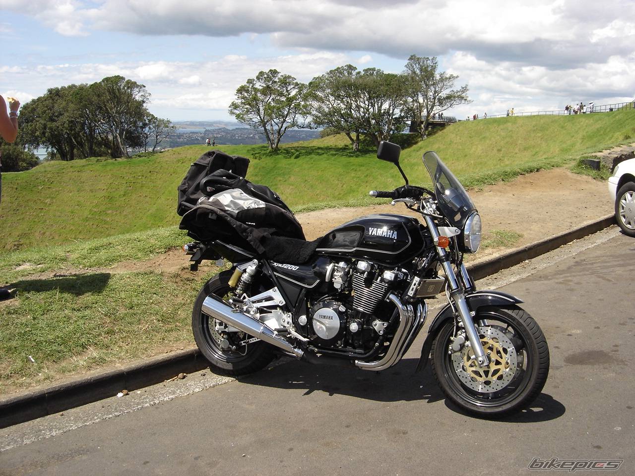 1998 YAMAHA XJR 1200 | Picture 520231 motorcycle photo