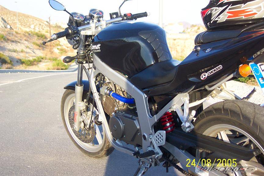 2004 HYOSUNG GT 125 COMET | Picture 521364 motorcycle photo